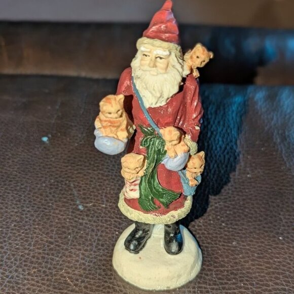 *3 FOR $9* Old Time Pottery Small Retro St. Nicholas Santa Claus Kitten Figurine - Picture 1 of 3